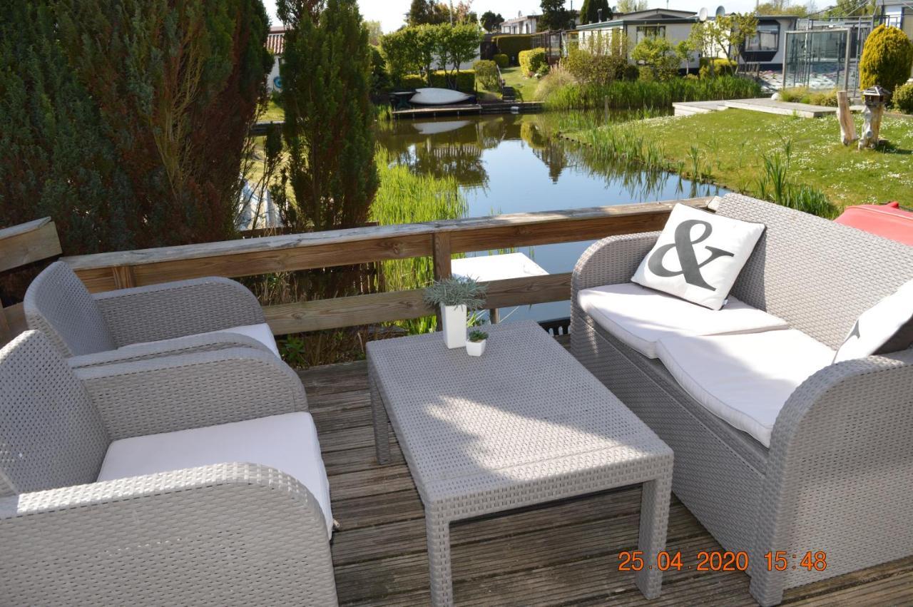 Vakantie Chalet Makkum Ngoại thất bức ảnh