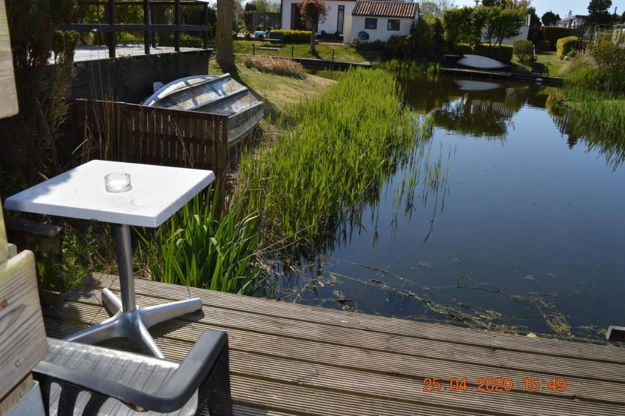 Vakantie Chalet Makkum Ngoại thất bức ảnh