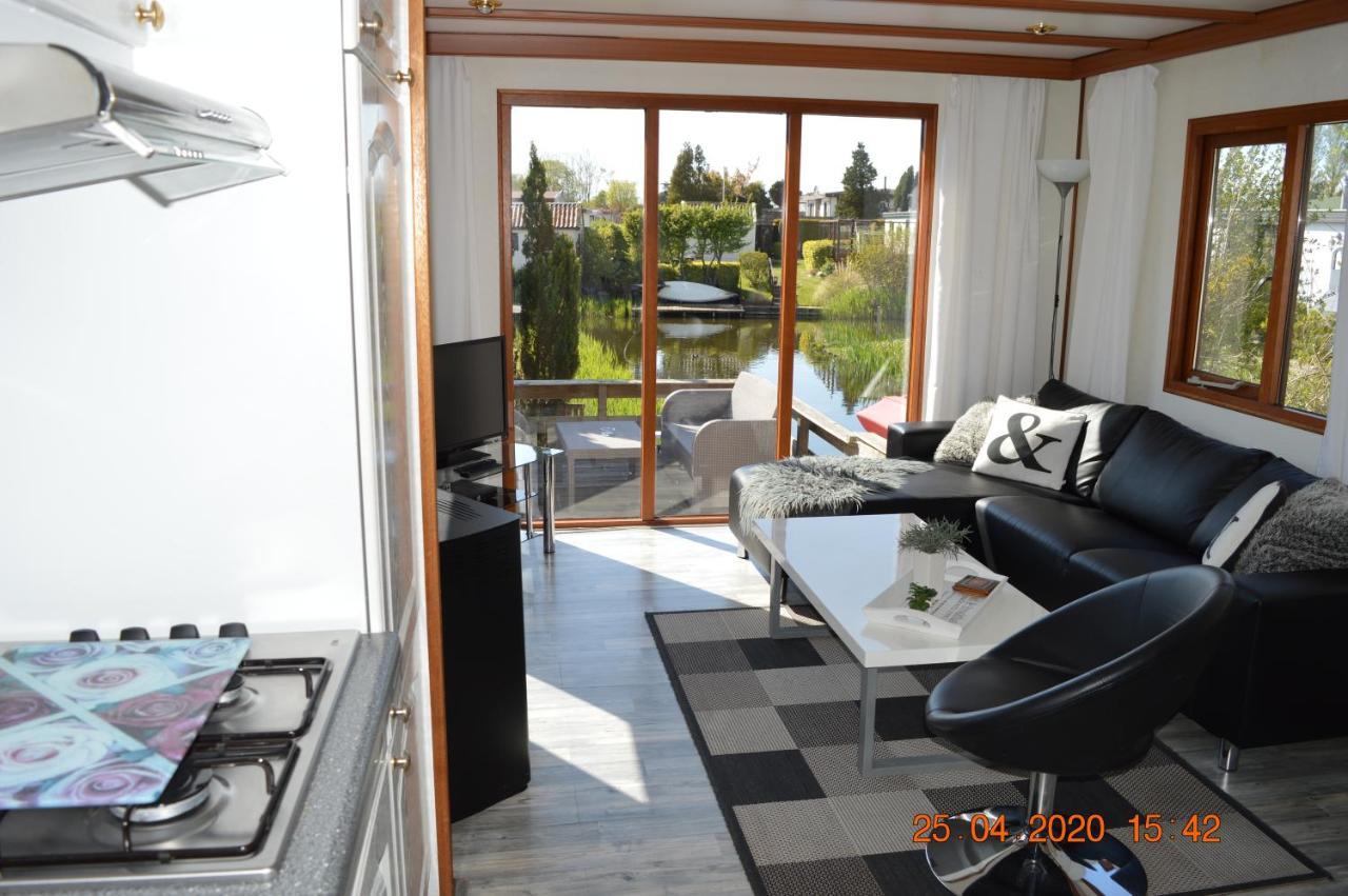 Vakantie Chalet Makkum Ngoại thất bức ảnh