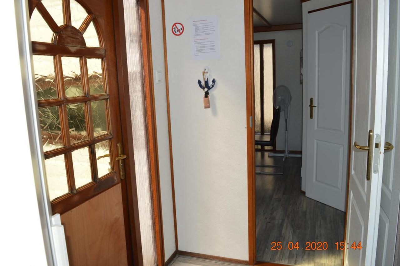 Vakantie Chalet Makkum Ngoại thất bức ảnh